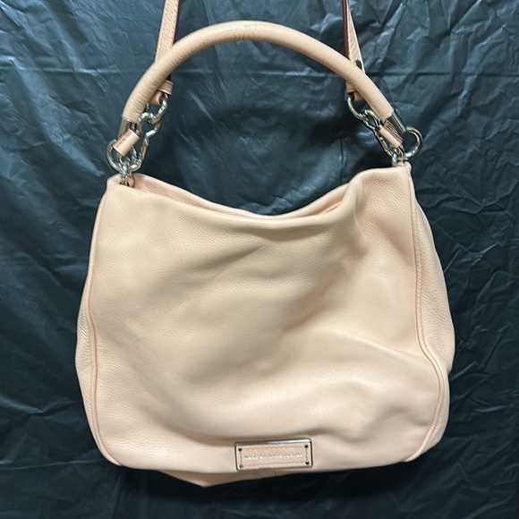 Purse - Picture 2 of 3